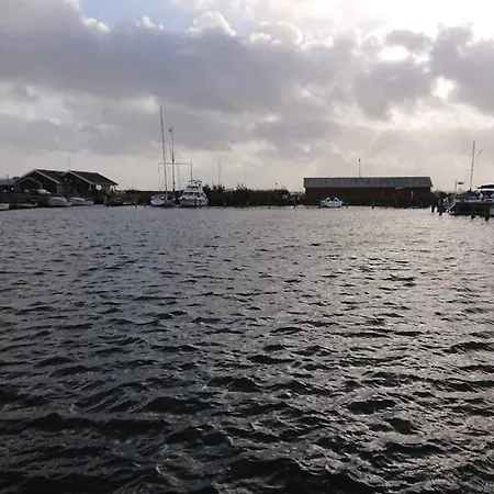 Ferienhaus Charming Retreat In - By Traum *